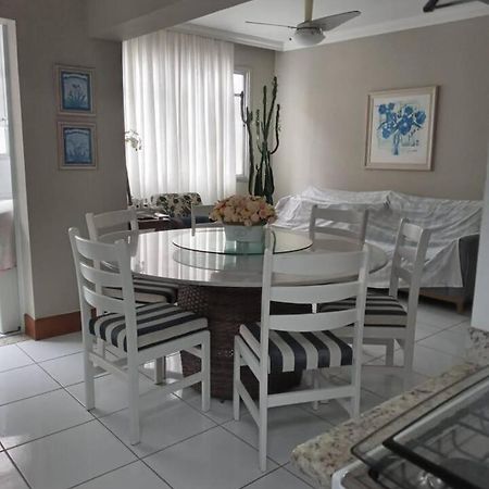 瓜鲁雅Apartamento completo na calçada da praia公寓 外观 照片
