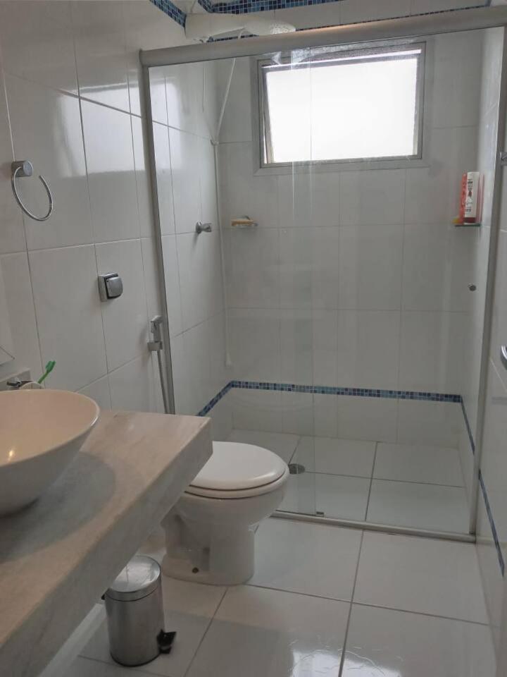 瓜鲁雅Apartamento completo na calçada da praia公寓 外观 照片